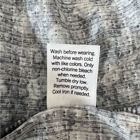 NWT Lauren Conrad Blue‎ Cottagecore Foral Puff Sleeve Top - 4X - Picture 10 of 11